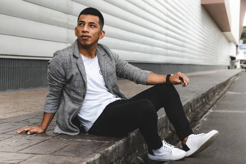 The Blazer Is Not a Costume: Dressing Like a Grown Man Without Going Full Suit